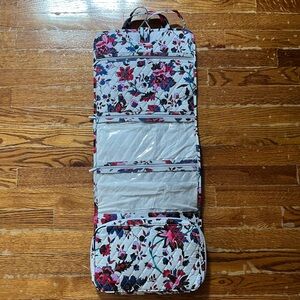 Vera Bradley Quilted Organizer
